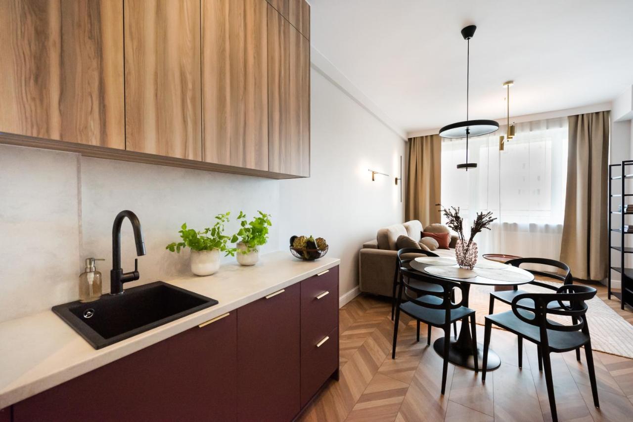 Remarkable City Centre Apartment Βαρσοβία Εξωτερικό φωτογραφία