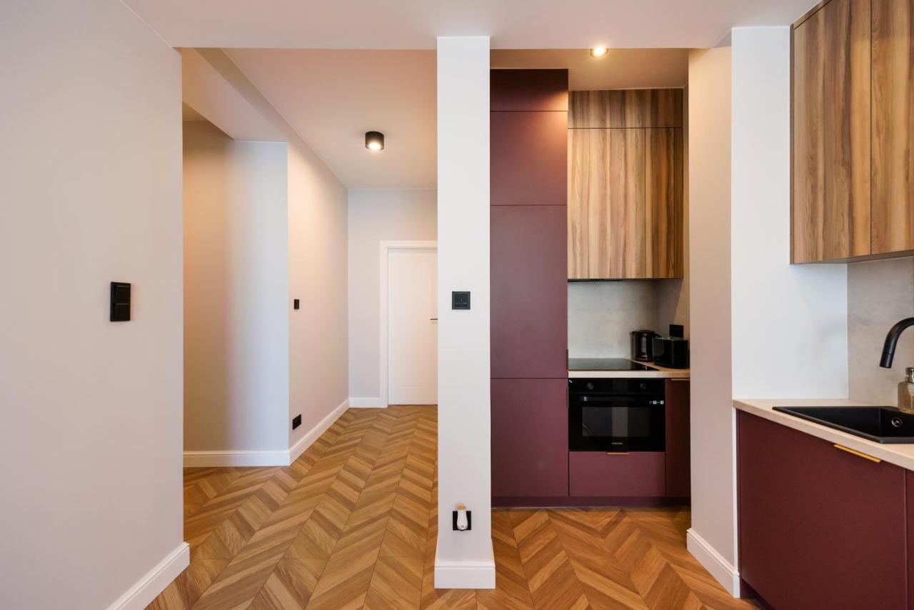 Remarkable City Centre Apartment Βαρσοβία Εξωτερικό φωτογραφία